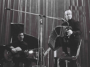 7884_Astor_Piazzolla_(C_Daniel_Rosenfeld_05_lowres.jpeg