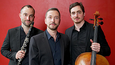 Almaviva-trio.jpg
